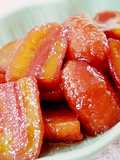 Thai Caramelized Bananas (Kluai Nam Wa Cheuam)