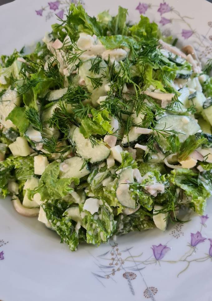 Салат с кальмарами