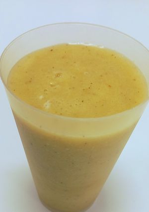 Una foto de Licuado de Manzana, Durazno y Kiwi