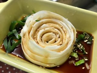 輕鬆做簡單吃-涼拌日本山藥（玫瑰版）