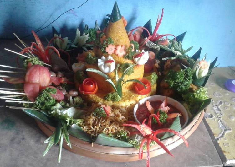 Nasi kuning magic com