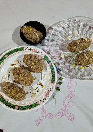 A picture of Kashmiri Tosha sweet recipe.