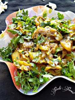 पत्तागोभी आलू की सब्जी (Pattagobhi Aloo ki Sabzi Recipe in Hindi) रेसिपी मुख्य फोटो