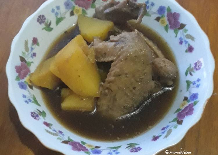 Semur Ayam Kentang
