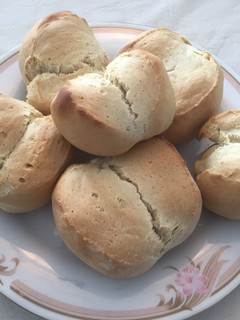 Una foto de Pan casero súper fácil y rico sin levadura