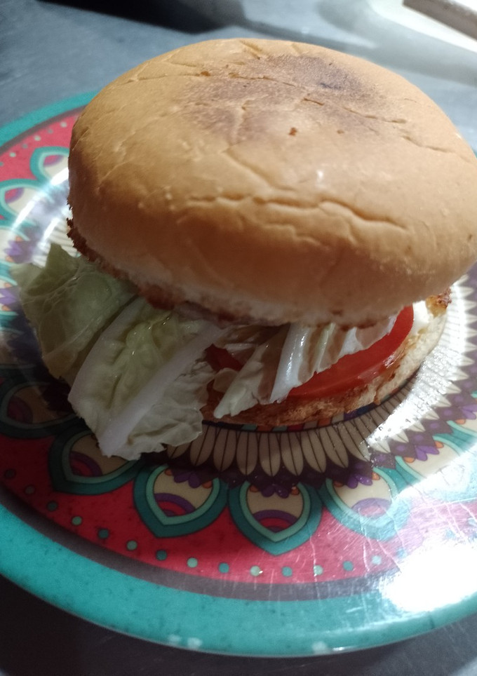 Una foto de Hamburguesas de cerdo 🐷 con pan común y también libre de gluten💚😋