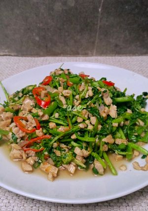 Foto resep Tumis Tempe Selada Air