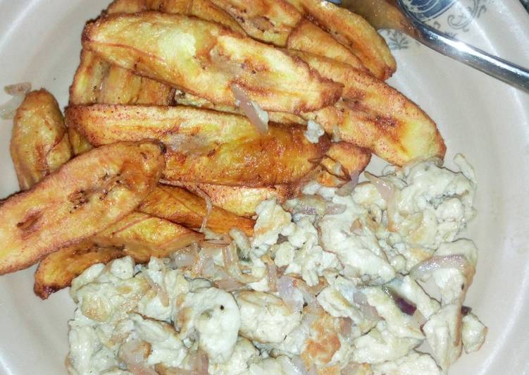 How to Prepare Ultimate Plantain chips with stare fry eggs🍳