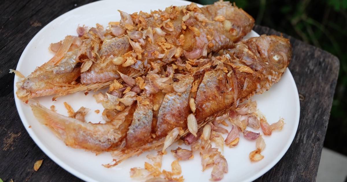สูตร ปลาแดงทอดกระเทียม โดย Supawadee Nook - Cookpad