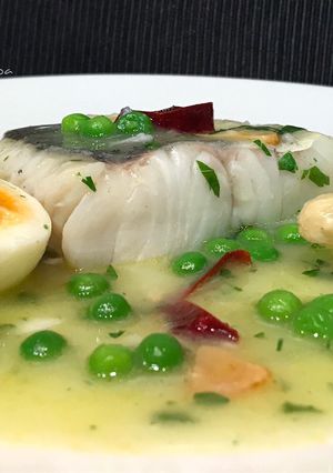 Una foto de Merluza en Green Sauce