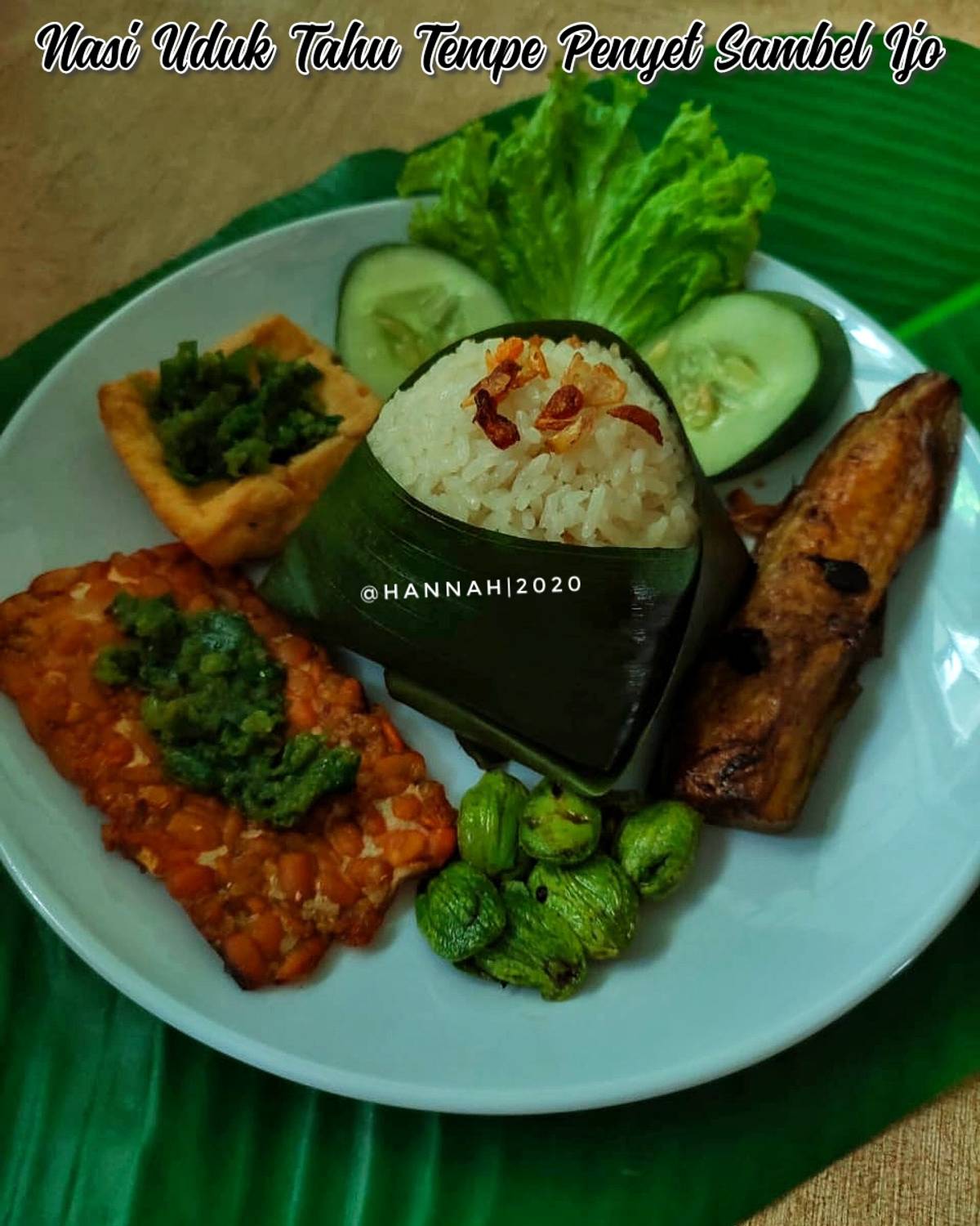Nasi Uduk Tahu Tempe Penyet Sambal Ijo foto resep utama