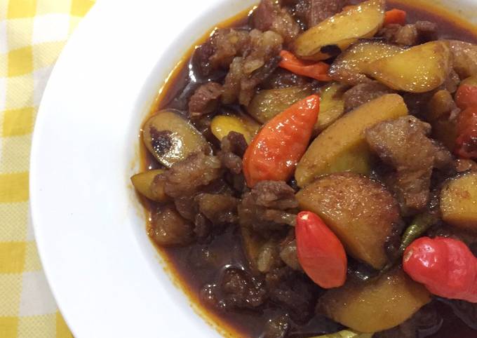 Semur Jengkol Tetelan