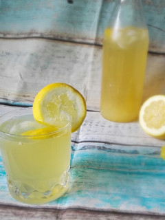 Una foto de Limonada