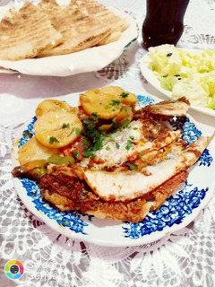 صورة لوصفة سمك ابيض في الفرن مع الخضار 🥘🥘 على طريقة أمي الغالية