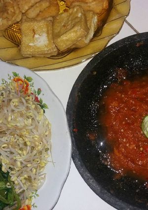 Foto resep Pelecing Kangkung khas Lombok