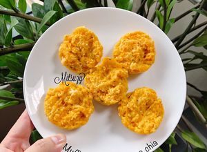 Hình của món Muffin bí đỏ cho bé.