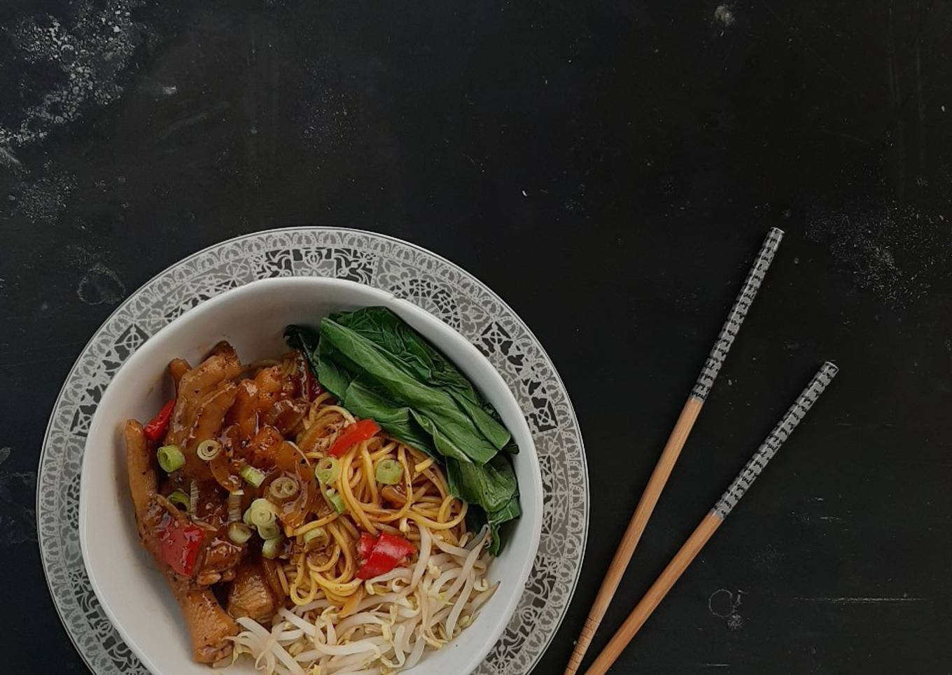 Mie Ceker Lada Hitam