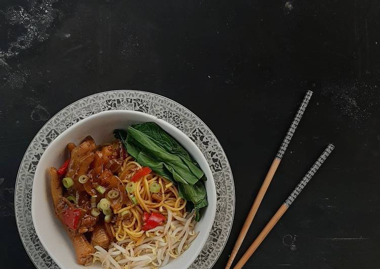 Mie Ceker Lada Hitam