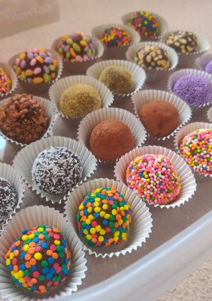 A picture of Brazilian Brigadeiro.