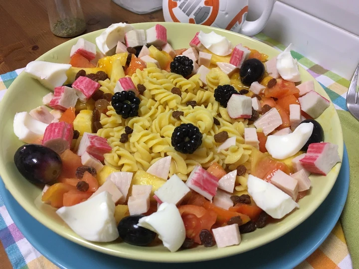 Pasos sencillos para Hacer Ensalada de pasta con mango, tomate y pavo  que Muy delicioso