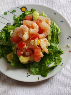Una foto de Paltas rellenas 🥑🥑