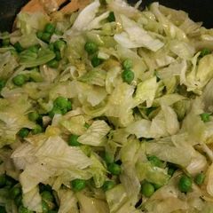 A picture of Peas & Lettuce.