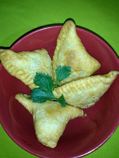Foto resep Kulit Samosa Isi Tumis Sosis