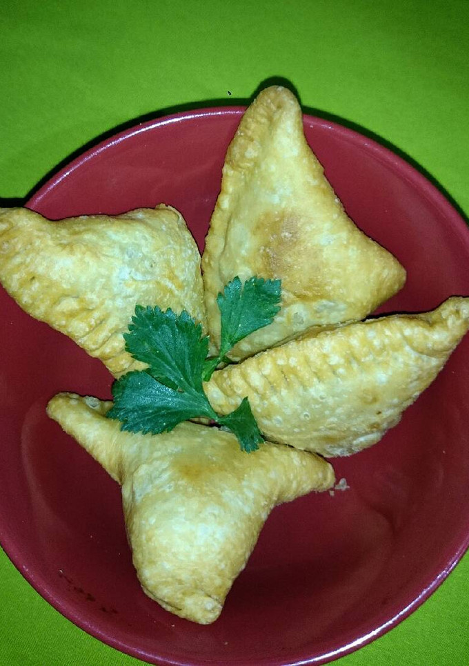 Foto resep Kulit Samosa Isi Tumis Sosis