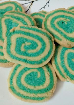 A picture of Swirl cookies.