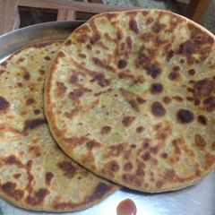 A picture of Aloo ka Paratha.