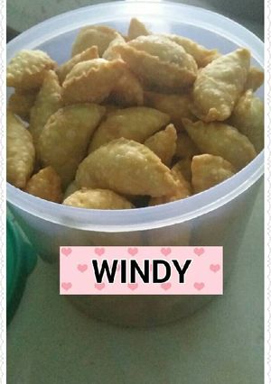 Foto resep Pastel abon "Windy"