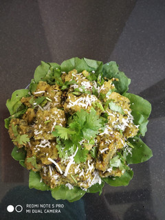 પાલક મેથીભાજીના મુઠીયા(palak methi bhaji na muthiya in Gujarati) રેસીપી મુખ્ય ફોટો