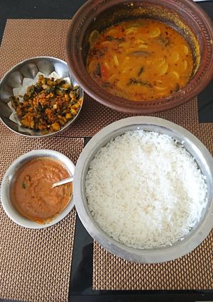வெங்காயம் முள்ளங்கி சாம்பார் சட்னி (onion chutni, Sambar And rice recipe in Tamil) செய்முறை முக்கிய புகைப்படம்