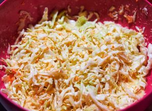 Una foto de Ensalada de repollo / col