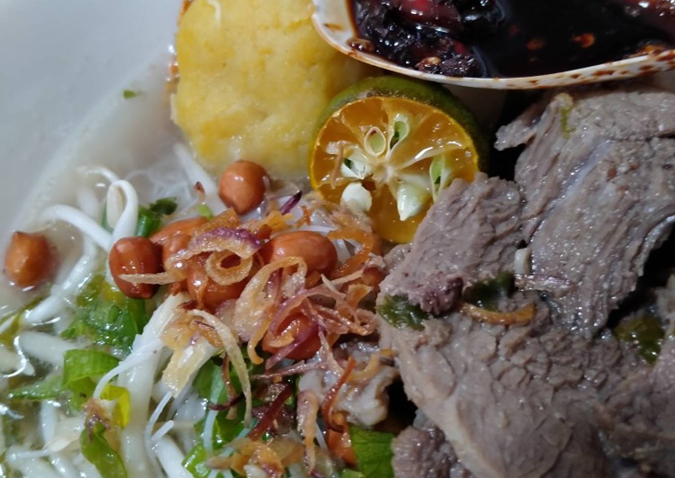 Soto daging simple sedap<br /><br />#mihun sup<br />#sup daging<br />#soto simple
