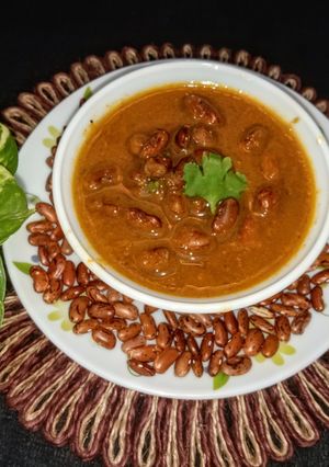 राजमा मसाला करी रेसिपी मुख्य फोटो