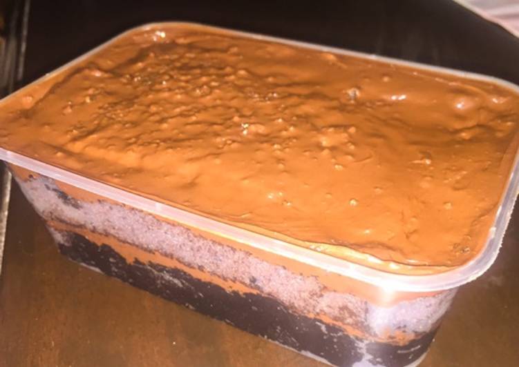 Bagaimana Menyiapkan Brownies Choco Dessert Box yang Lezat Sekali