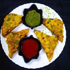 A picture of Roasted bread Pakoda.