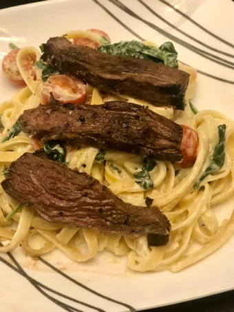 Easy Way Prepare Recipe Steak Fettuccine Alfredo that is Can Pamper Your Tongue, Tasty}