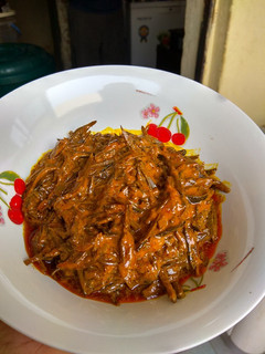 A picture of Ugba sauce.