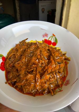 A picture of Ugba sauce.