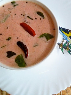 பீட்ரூட் மோர்குழம்பு (Beetroot Moor Kulambu Recipe in Tamil) செய்முறை முக்கிய புகைப்படம்