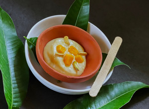 A picture of Mango Malai Matka Kulfi.