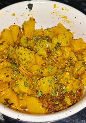 आलू की सब्जी रेसिपी मुख्य फोटो