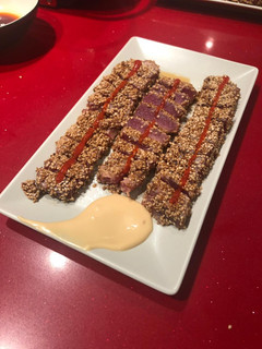 Una foto de Tataki de atún
