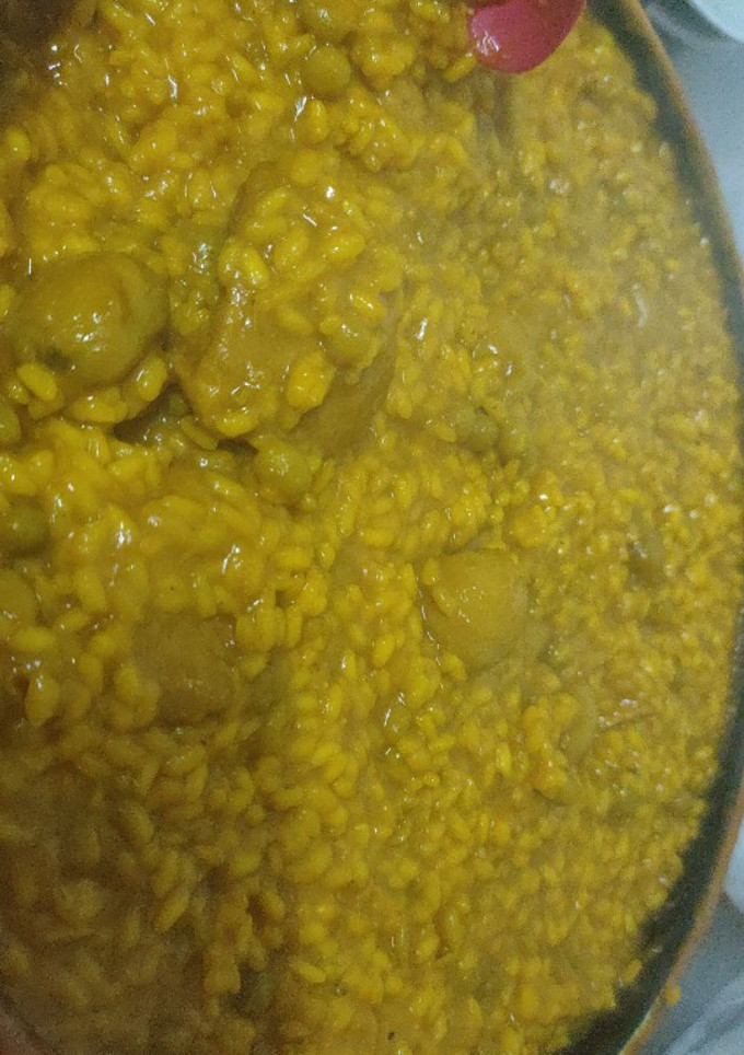 Una foto de Arroz con carrillada y champiñones (al gusto) ideal para niños