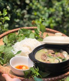 vịt om sấu nước dừa