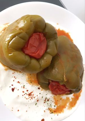 Dolma - Török töltött paprika recept fotója