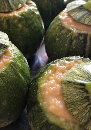 Foto di Zucchine tonde ripiene di riso