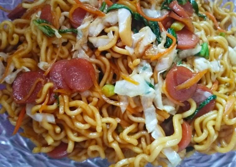 Resep Mie goreng sosis simpel yang Lezat Sekali